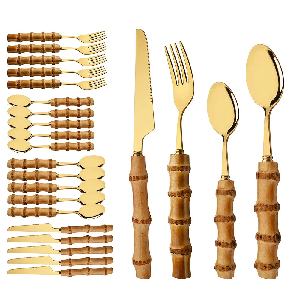 Service de table 24 pièces en acier inoxydable avec poignées en bambou naturel, ensemble de couverts en bambou, comprenant couverts de table et couteaux à steak.