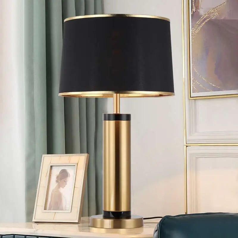 Lampe de table de luxe LED moderne de style européen, créative et romantique, pour chambre, table de chevet, salon, bureau, lampe d'art décorative pour la maison
