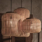 Suspension japonaise Wabi-Sabi en rotin tressé, style lanterne, pour chambre, maison d’hôtes ou salon de thé, luminaire décoratif pour plafond.