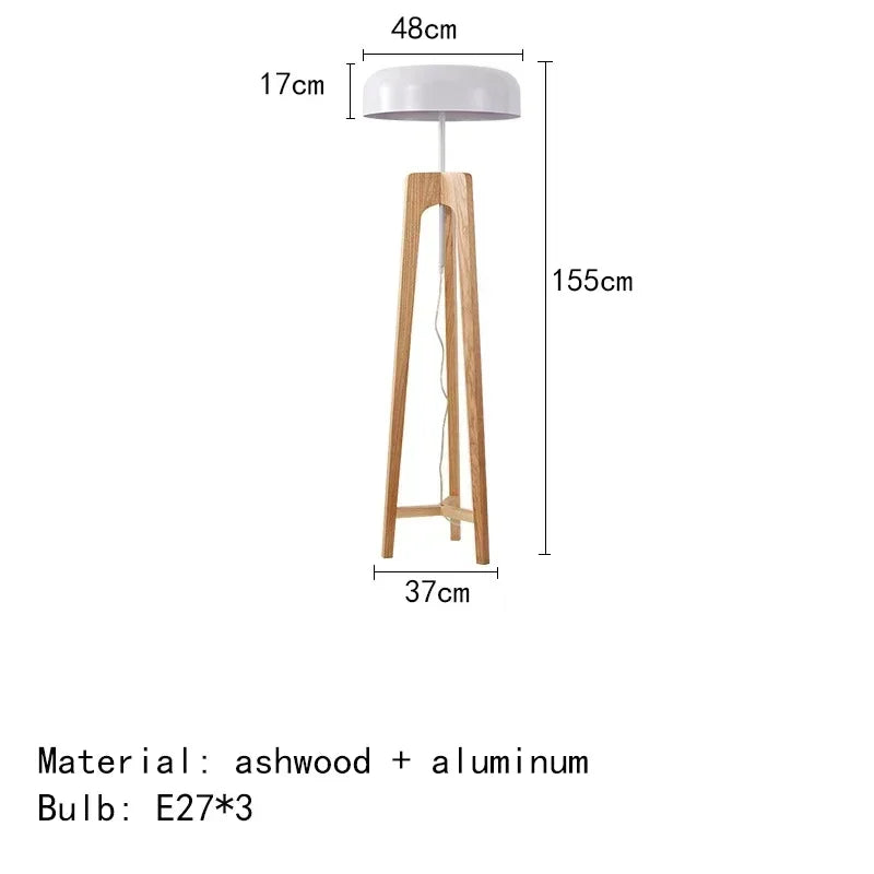 Lampadaire moderne classique en bois, style artistique, pour hôtel, chambre, salon et maison, avec pied tripode et abat-jour en forme de champignon.