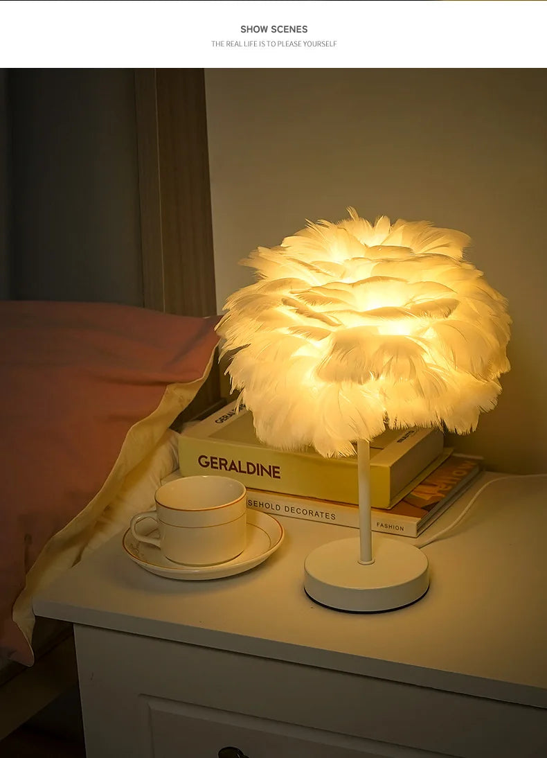 Nordic Decorative Feather Table Lamp Bedroom Bedside Lamp High Sense B & B Creative Ins Girl Heart Feather Lamp Light Luxury