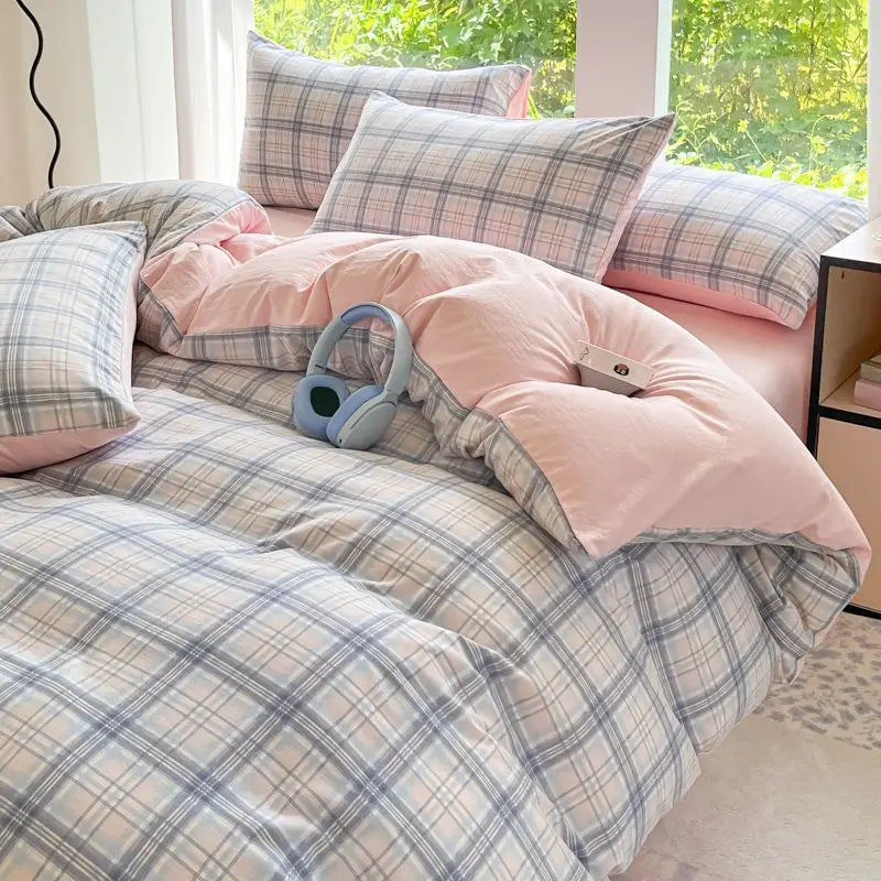 Parure de lit premium 3/4 pièces en coton lavé ultra-doux, qualité supérieure, style quadrillé, avec drap-housse, idéale pour chambre d’enfant et dortoir.
