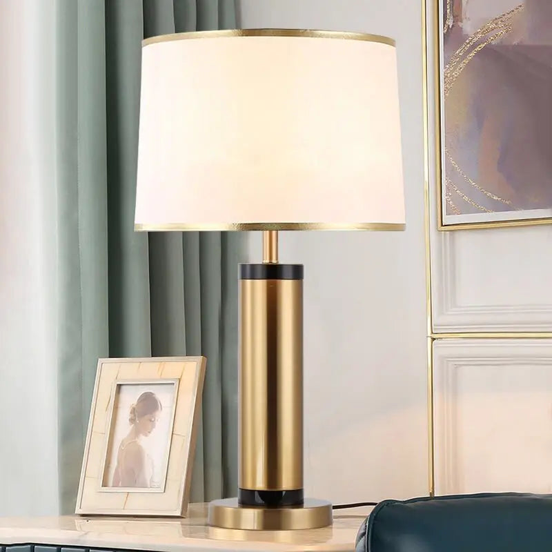 Lampe de table de luxe LED moderne de style européen, créative et romantique, pour chambre, table de chevet, salon, bureau, lampe d'art décorative pour la maison
