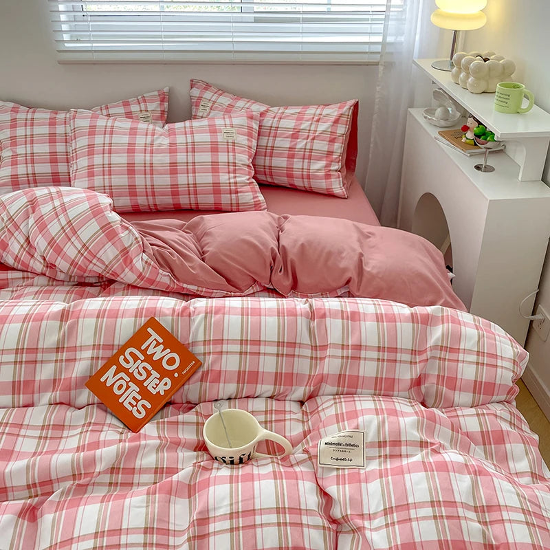 Parure de lit à carreaux, douce et agréable pour la peau, comprenant housse de couette, taies d’oreiller et drap de lit, linge de lit pour maison, disponible en tailles simple, double, Queen et King.