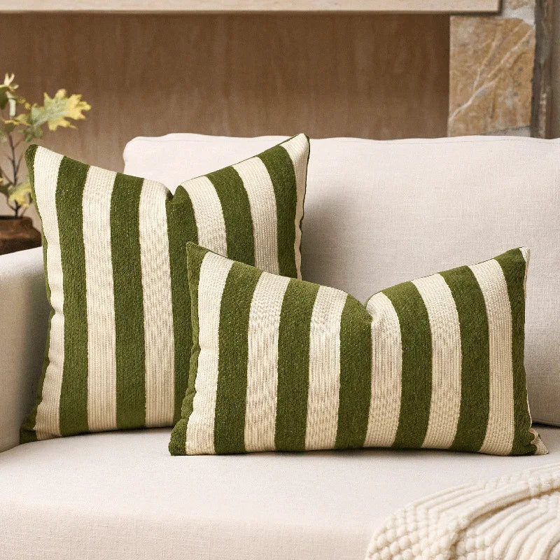 Housses de coussin douces en chenille à rayures, taies d’oreiller décoratives modernes pour canapé, luxueuses et confortables, pour la décoration intérieure, disponibles en plusieurs couleurs.