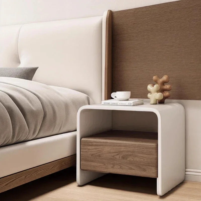 Table de chevet moderne de style européen, meuble de rangement luxueux et esthétique, design italien minimaliste, table de nuit pour chambre à coucher.